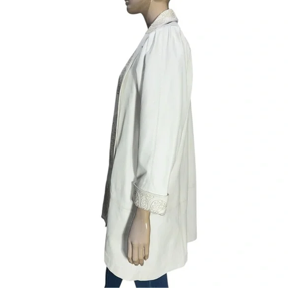 Toppolino Vintage Women’s Size S White Embroidered Open Leather Jacket